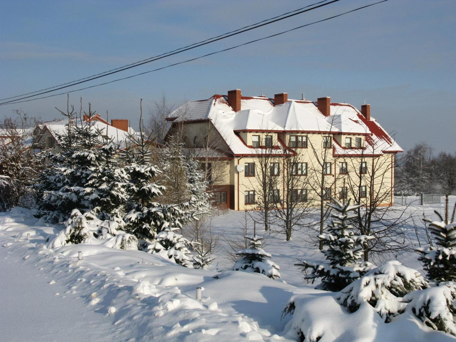 Hotel Panorama Ostrowiec Świętokrzyski المظهر الخارجي الصورة