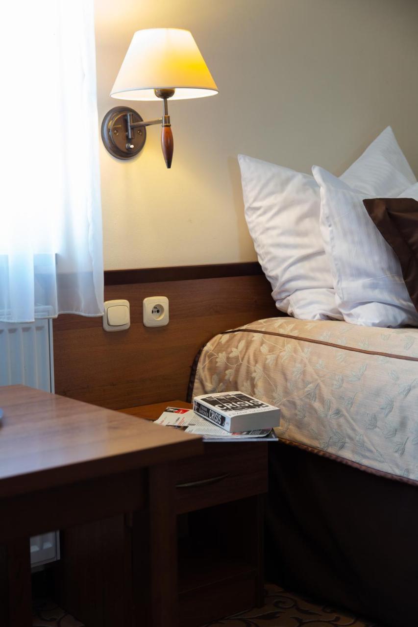 Hotel Panorama Ostrowiec Świętokrzyski المظهر الخارجي الصورة